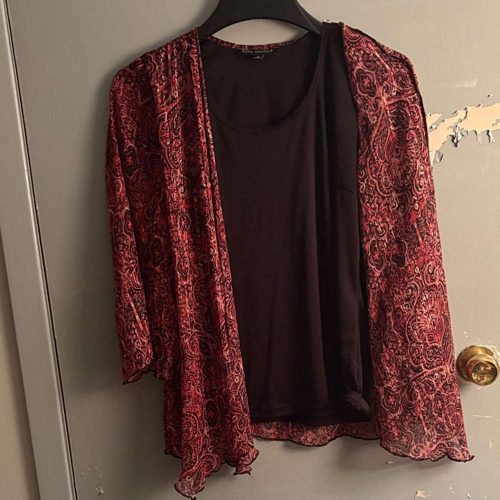 Sara Michelle Red and Black Long Sleeve Top